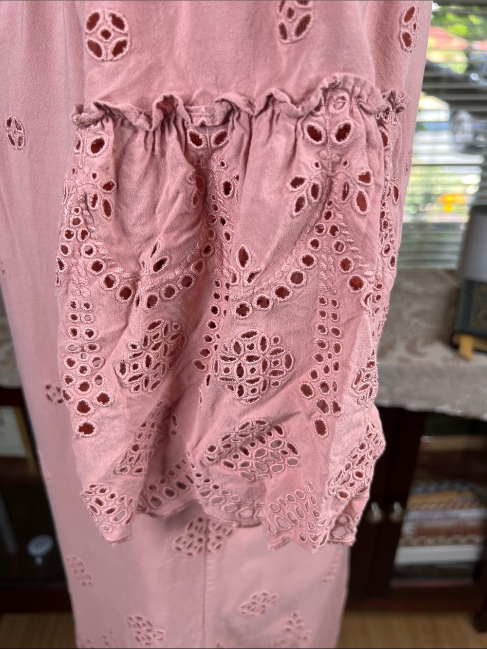Madewell Eyelet Off-the-Shoulder Dress Dusty Rose Pink Lace Scalloped Size 6 - Picture 7 of 8